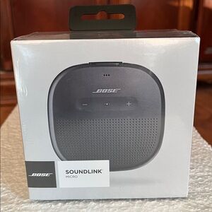 Bose SoundLink Micro Bluetooth Portable Speaker System - Black NWT